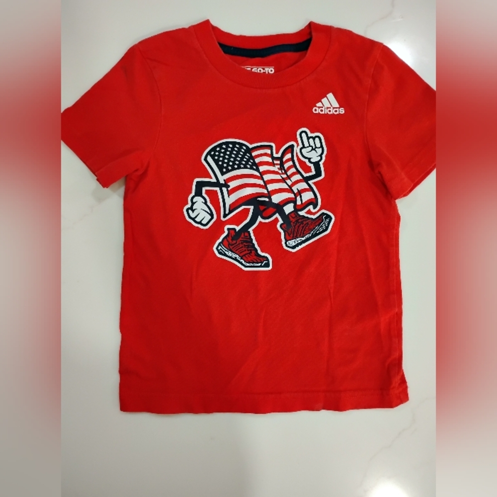 Adidas Kids Red Short Sleeve Tee with Graphic Design Size 3T